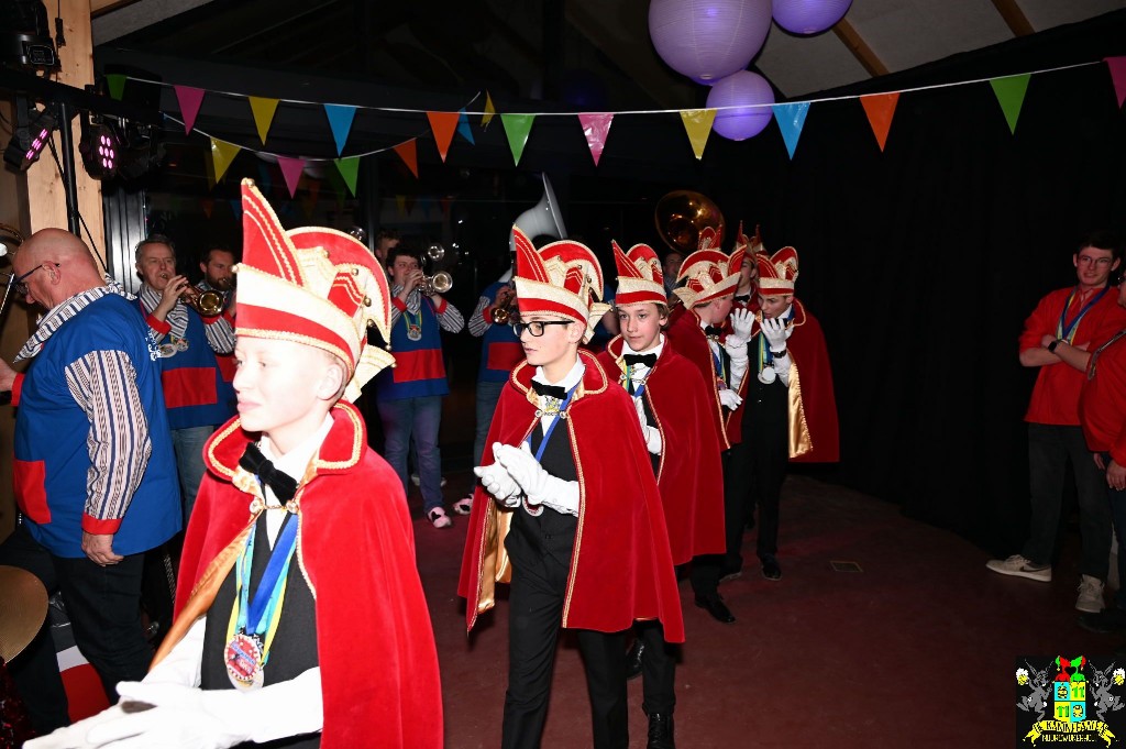 ../Images/Jeugddisco Glow in the Dark 016.jpg